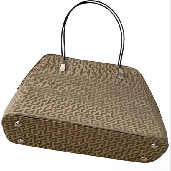 VENETO Logo Bag with Black Handles - Picture 2 of 16